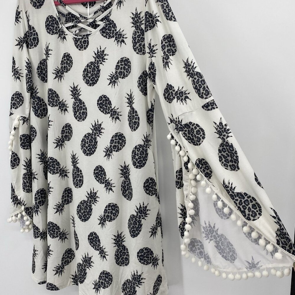 Simply Southern Size XXL Pineapple Print Tunic Pocket Dress Beach Pom Poms NWT